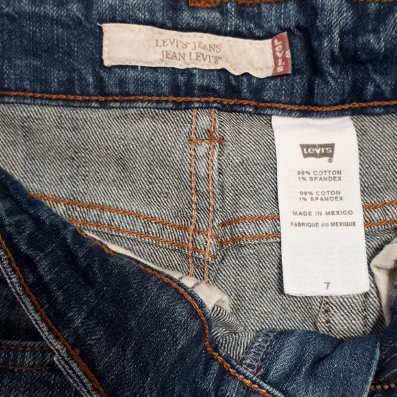 Levi's Denim Skirt - Picture 8 of 8